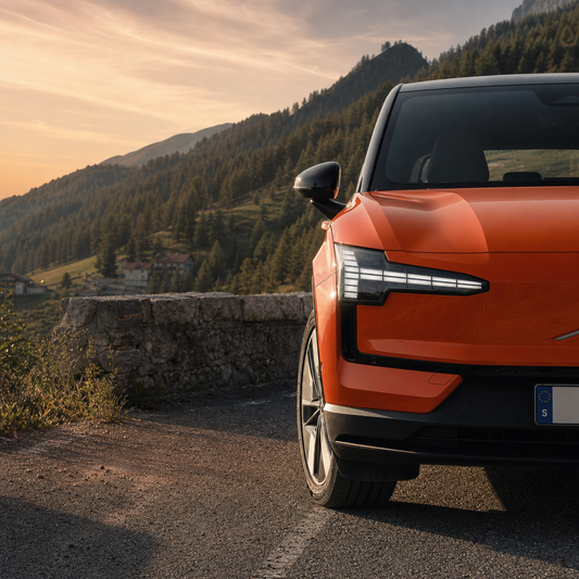 Volvo EX30. Szwedzki design, chińska platforma, polskie pytania o ładowanie