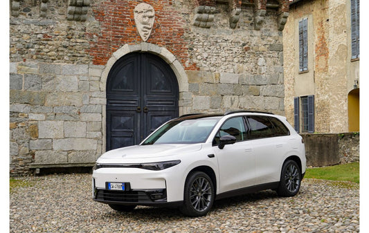 Leapmotor C10 Charging Guide: BEV vs REEV, Home Chargers, and Everything You Need to Know