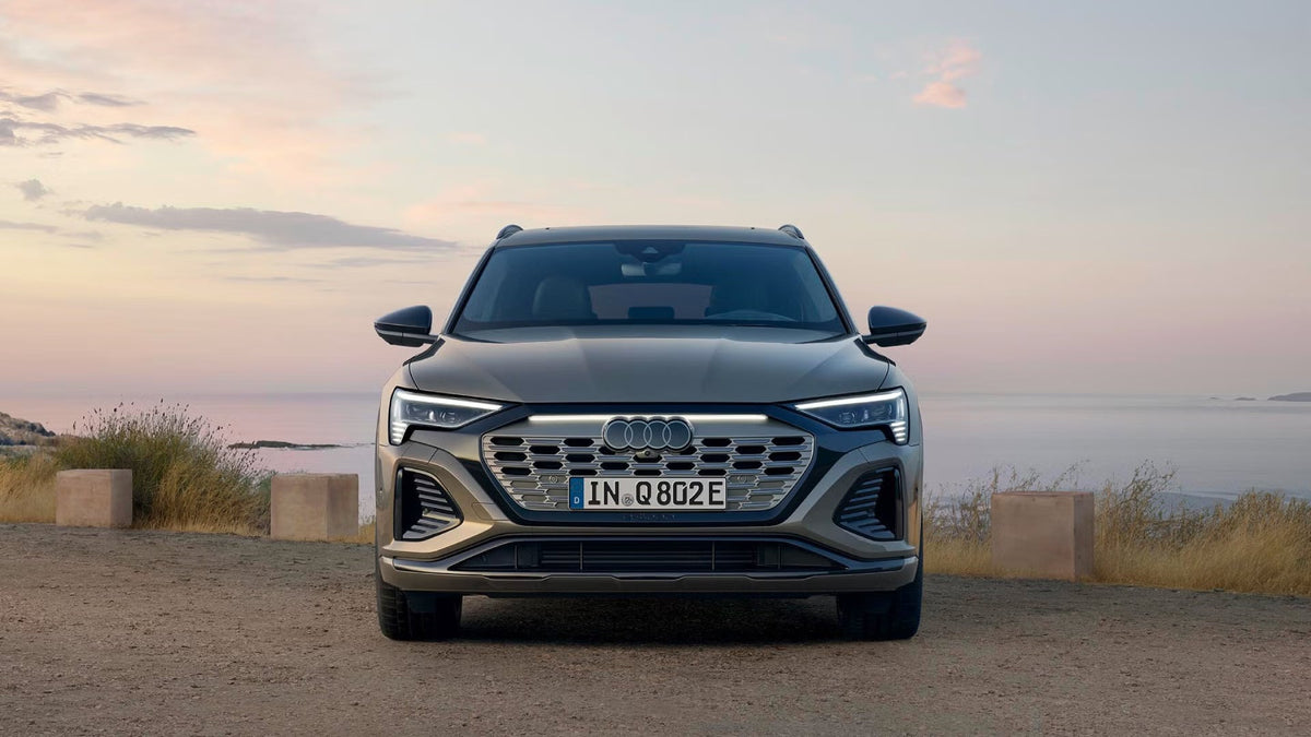Az Audi Q8 e-tron: Hogyan vált az Audi elektromos úttörője prémium erőművé