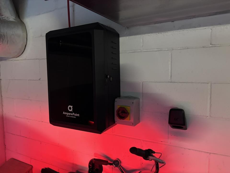 Metal Cabinet for EV Charger AMP-BOX Black